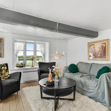 Ferienhaus 2 Bedroom Stunning In *